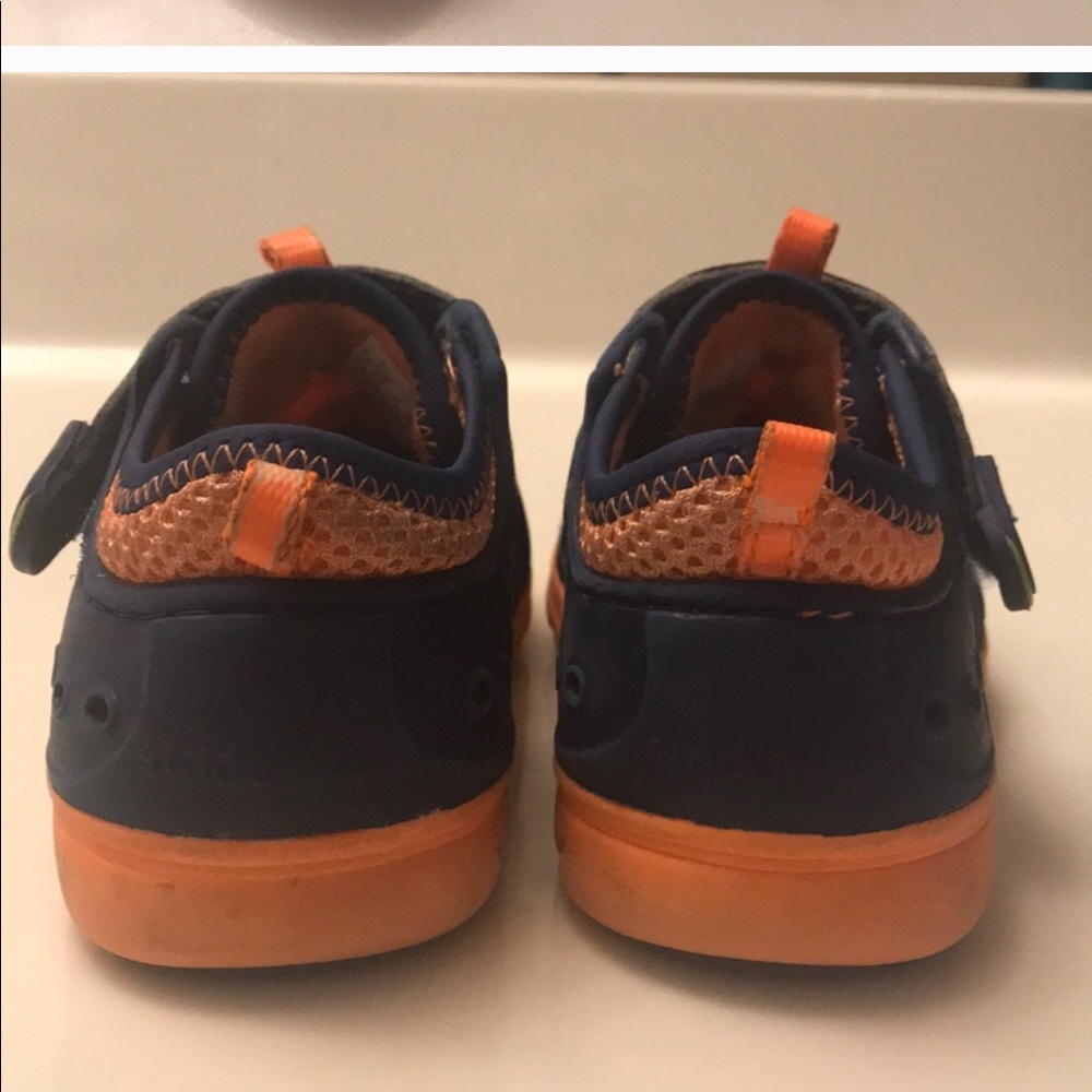 Striderite Shoes - Picture 2 of 6
